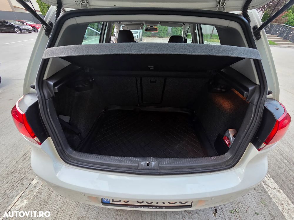 Volkswagen Golf 1.4 TSI DSG Style - 8
