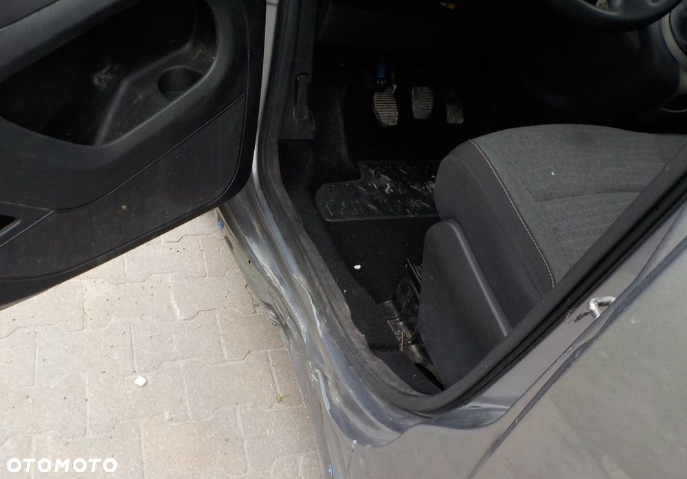 Citroën Berlingo - 12