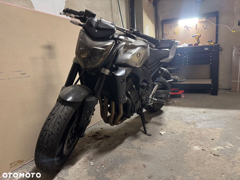 Yamaha FZ - 3