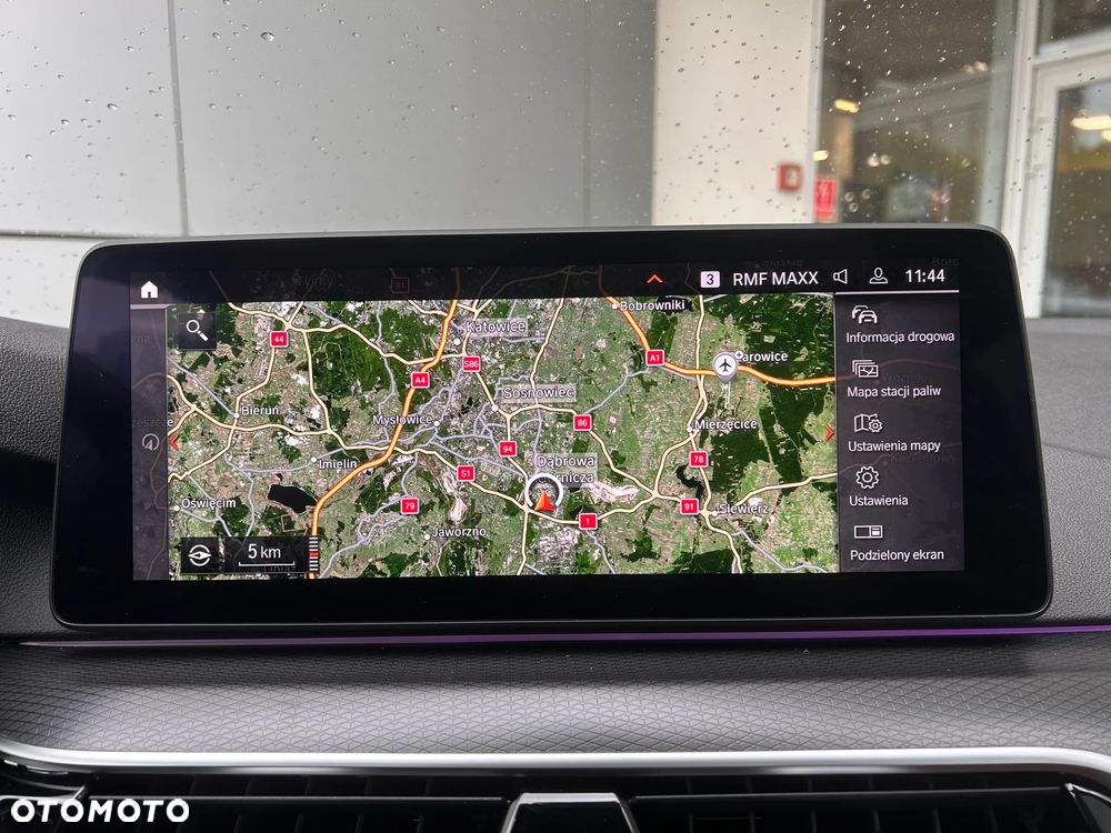 BMW Seria 5 520d xDrive mHEV M Sport sport - 37