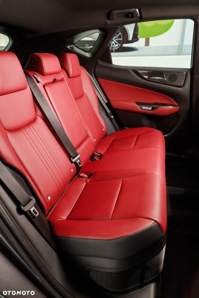 Lexus NX 350h Prestige AWD - 11