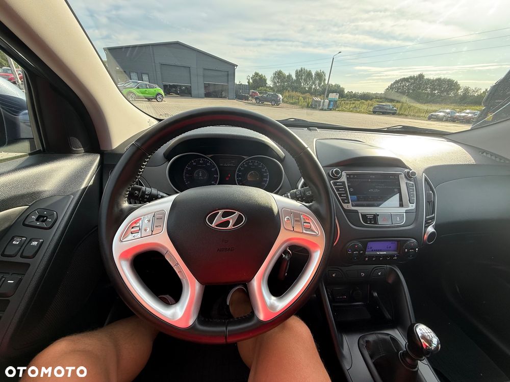 Hyundai ix35 blue 1.6 2WD Finale Gold - 32