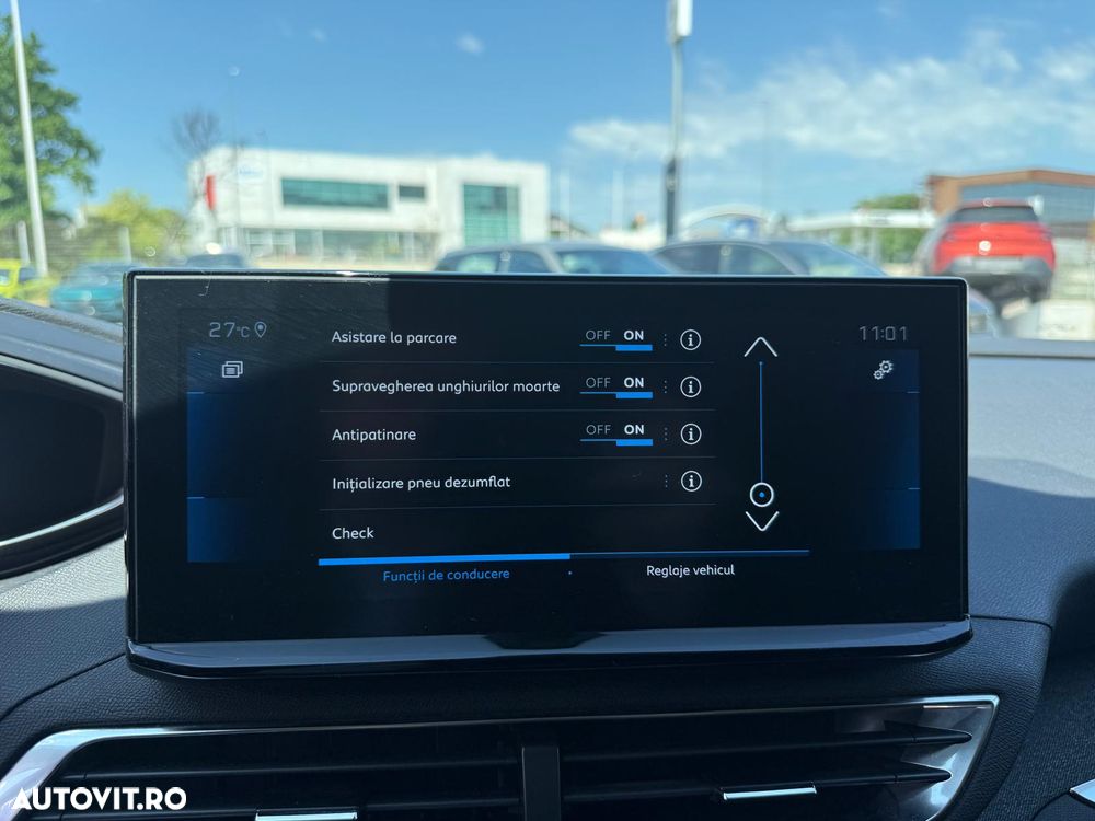 Peugeot 3008 1.5 BlueHDI 130 S&S EAT8 Allure - 24