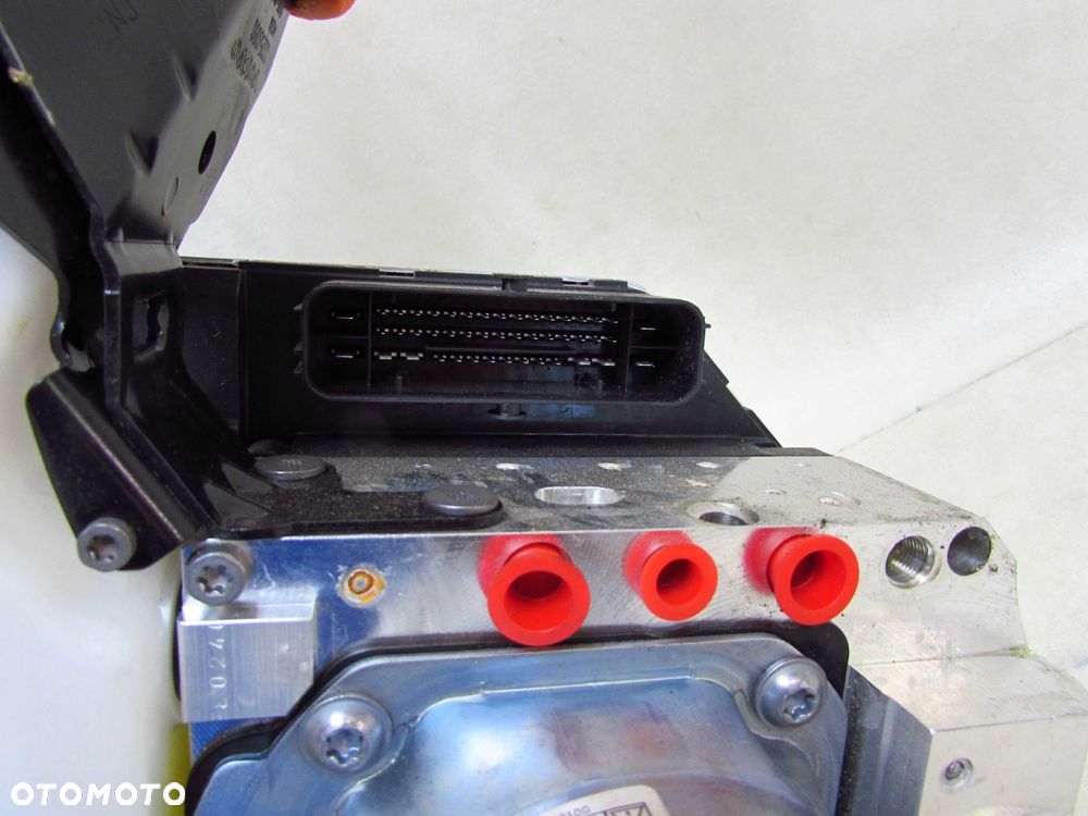 VOLVO S60 III V60 II XC60 S90 V90 XC90 II POMPA HAMULCOWA SERWO ABS 32333637 - 8