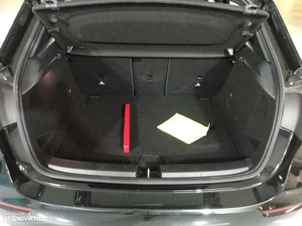 Mercedes-Benz A 180 d Business Solutions - 10
