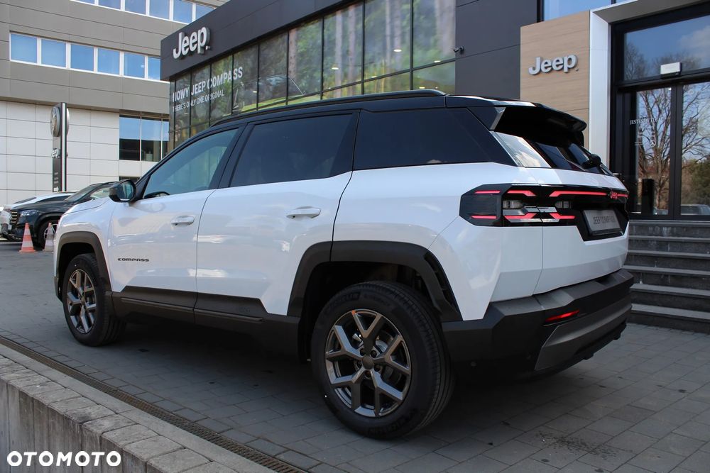 Jeep Compass 1.2 T3 mHEV First Edition FWD DCT - 4