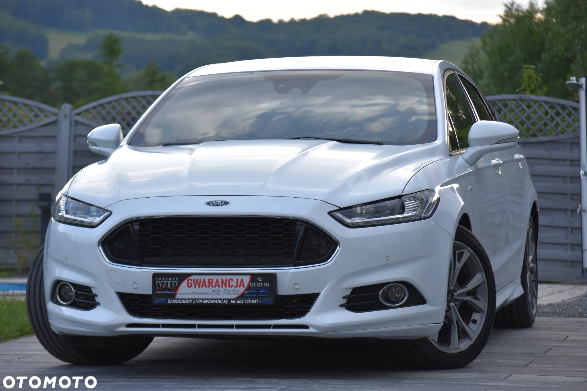 Ford Mondeo 2.0 TDCi Titanium PowerShift - 4