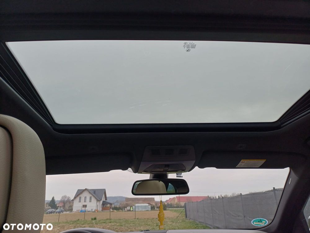 BMW Seria 5 520d - 13