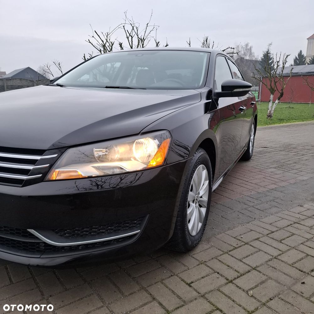 Volkswagen Passat 1.8 TSI (BlueMotion Technology) DSG Comfortline - 9