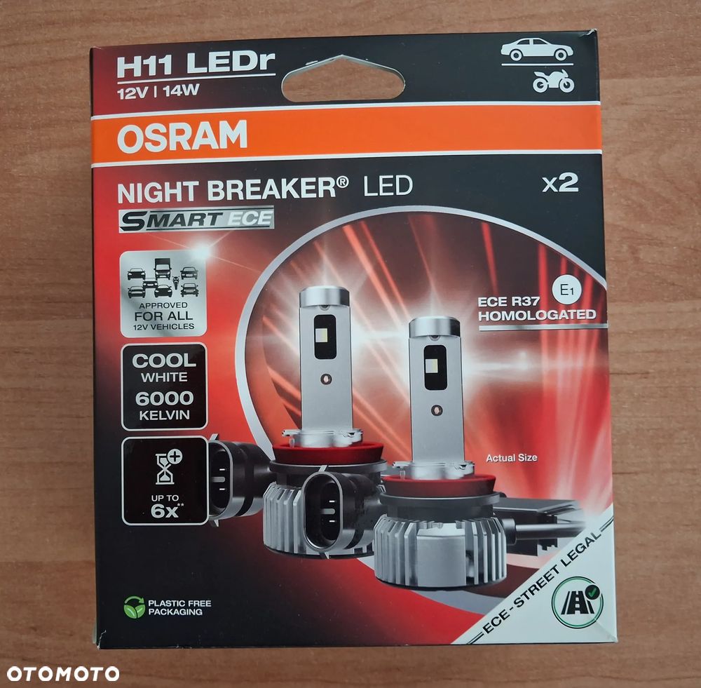 Suzuki Vitara 1.0 Boosterjet Premium 2WD - 38