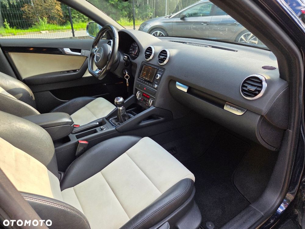Audi S3 Sportback 2.0 TFSI Quattro - 25