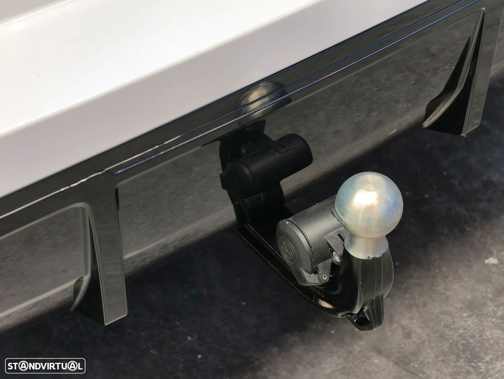 BMW 318 d Aut. M Sport - 16