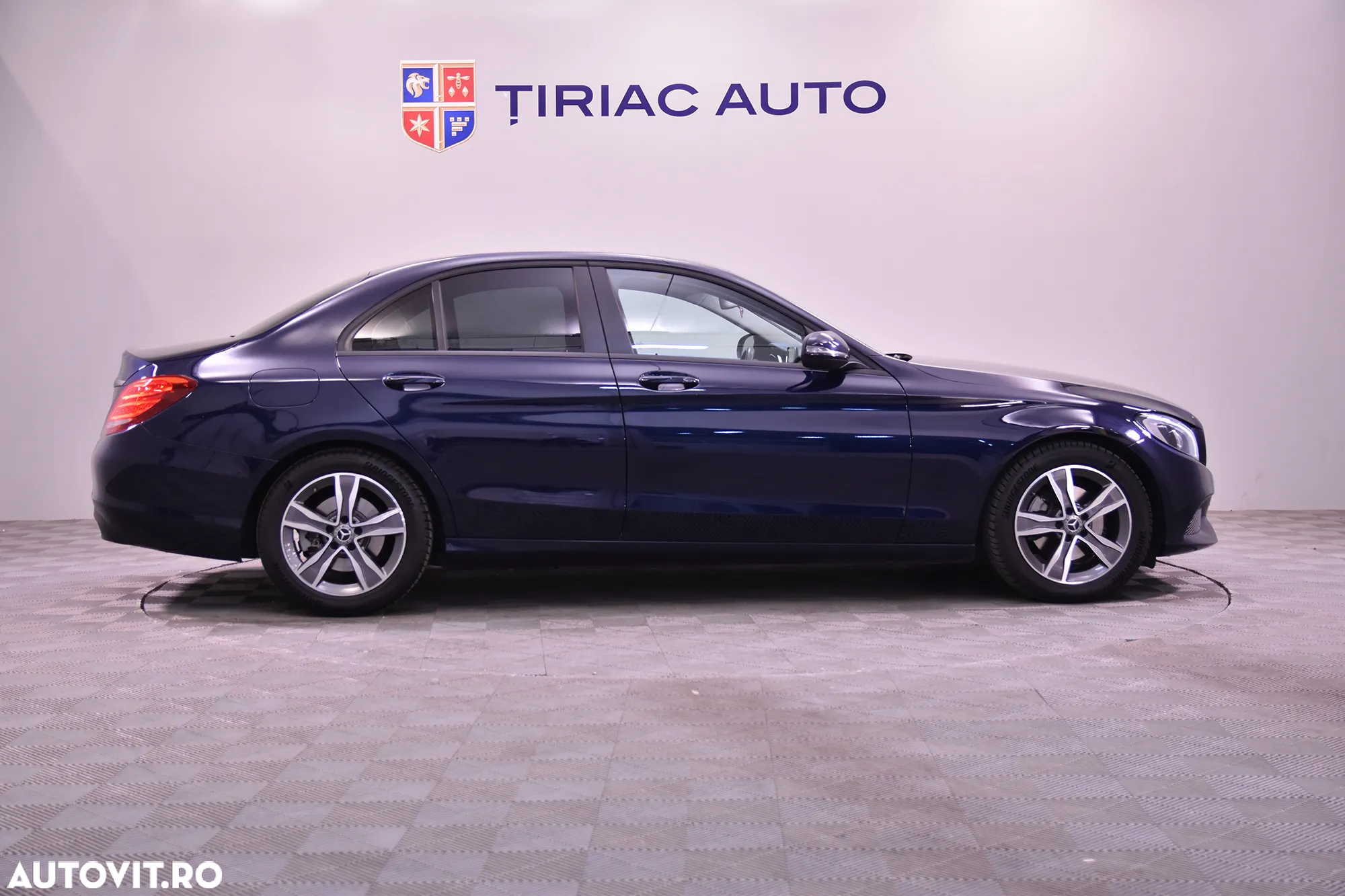 Mercedes-Benz C 220 d 4MATIC Aut. - 6