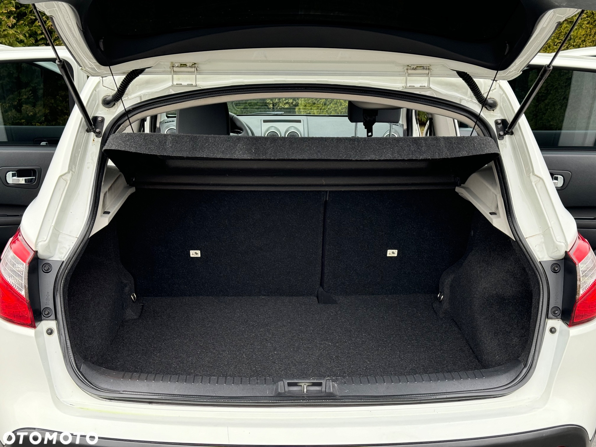 Nissan Qashqai - 21