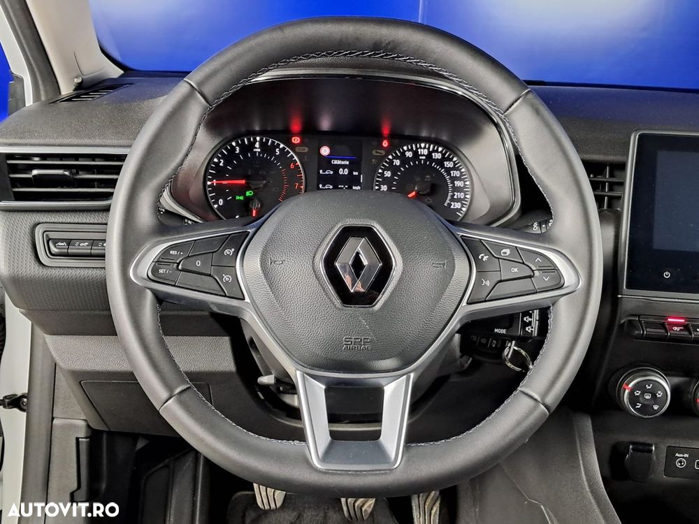 Renault Clio - 16