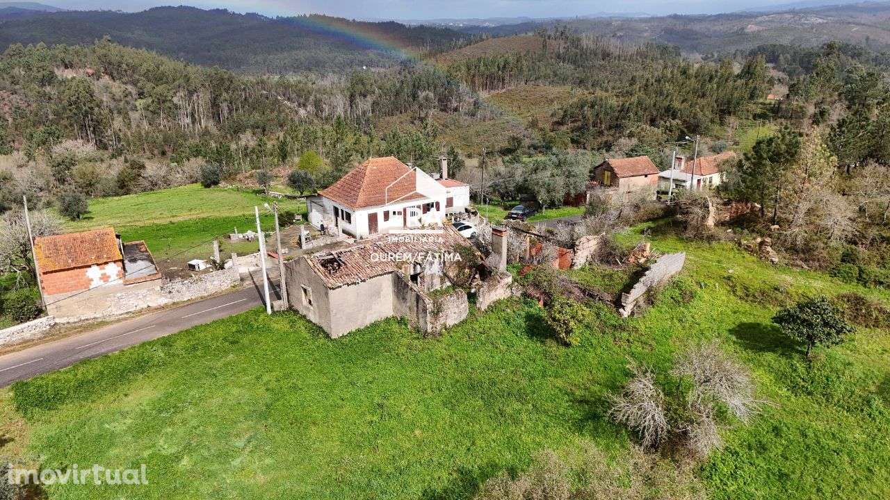 Moradia T3 localizada em São Jorge, Freixianda - Grande imagem: 3/27