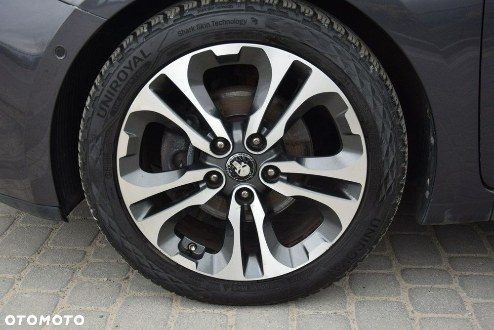 Kia Ceed 1.6 CRDi 128 ISG Spirit - 9