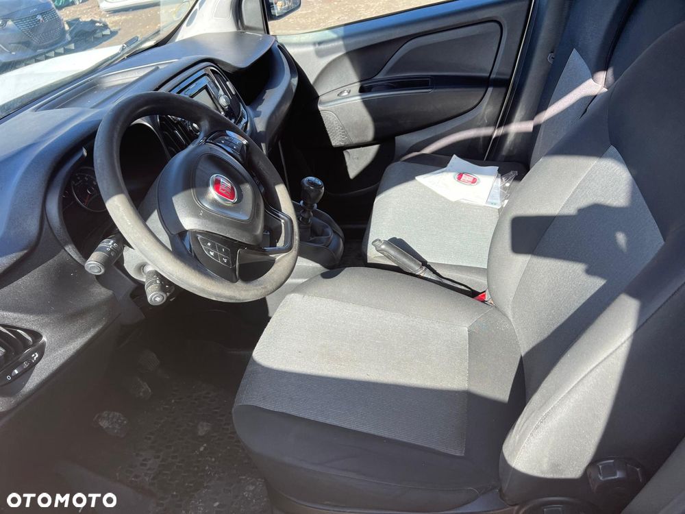 Fiat DOBLO - 13