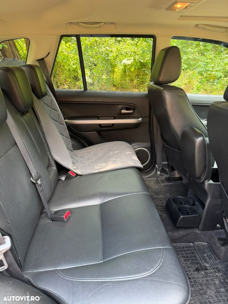Suzuki Grand Vitara 1.9 DDIS JLX - 8