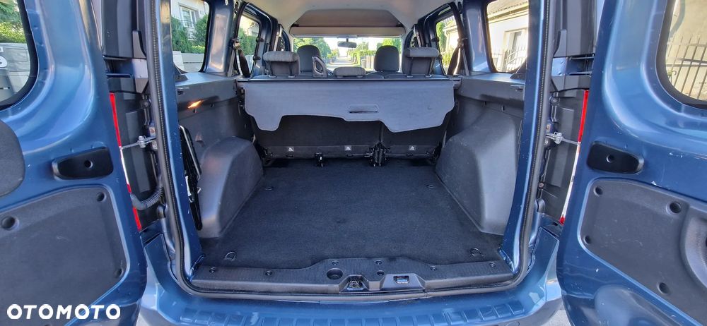 Dacia Dokker TCe 115 Stepway Celebration - 29