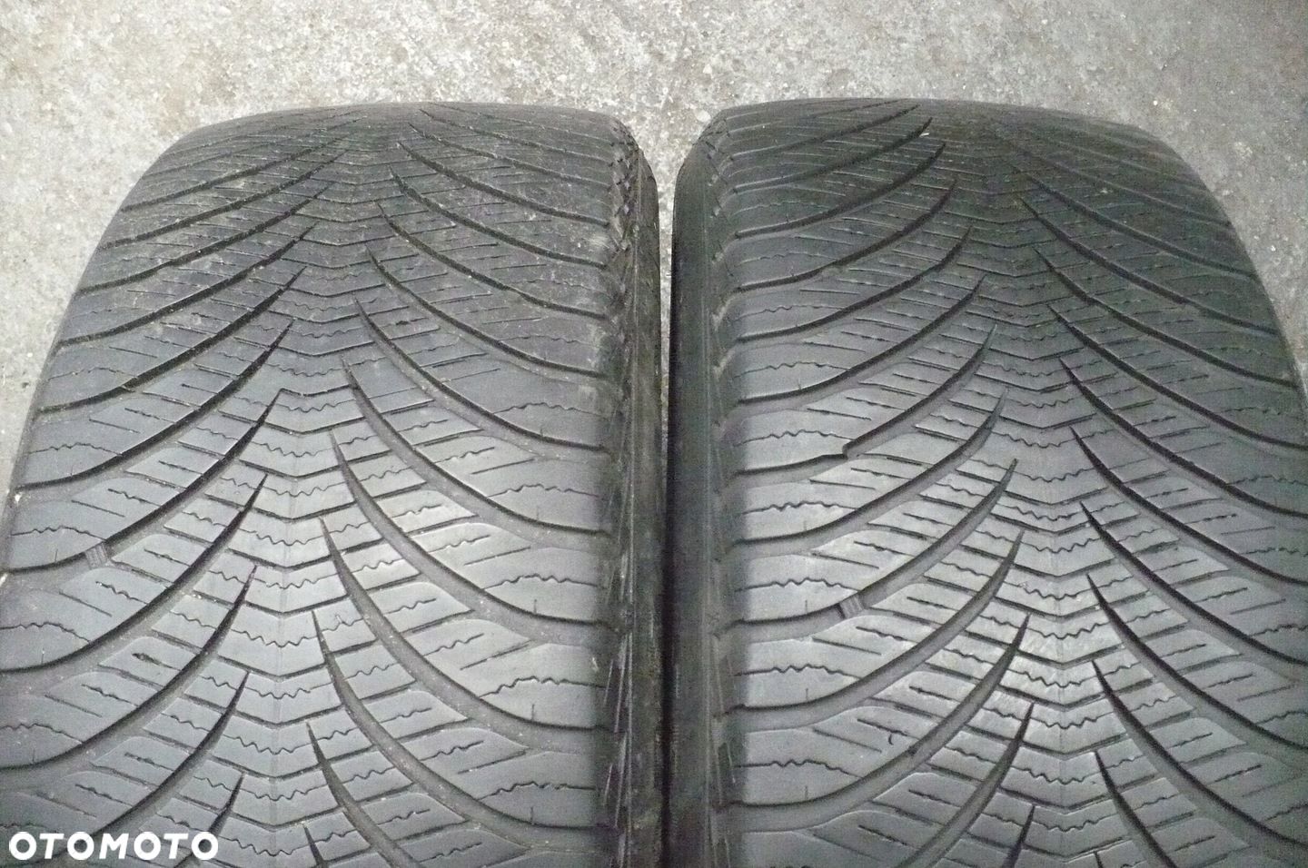 2x GOODYEAR Vector 4Seasons Gen2 225/55R17 4,9mm 2019 - 1