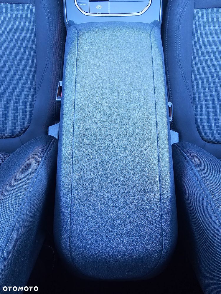 BMW Seria 1 118i Advantage - 16
