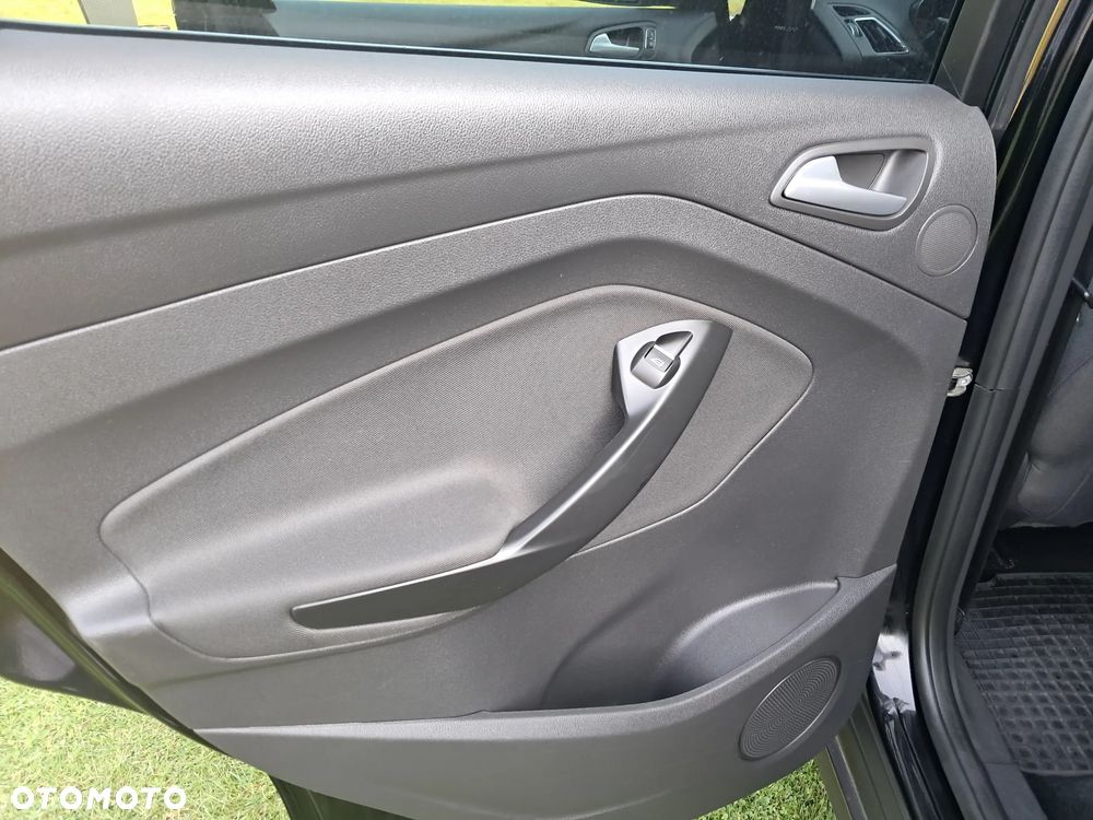 Ford C-MAX - 12