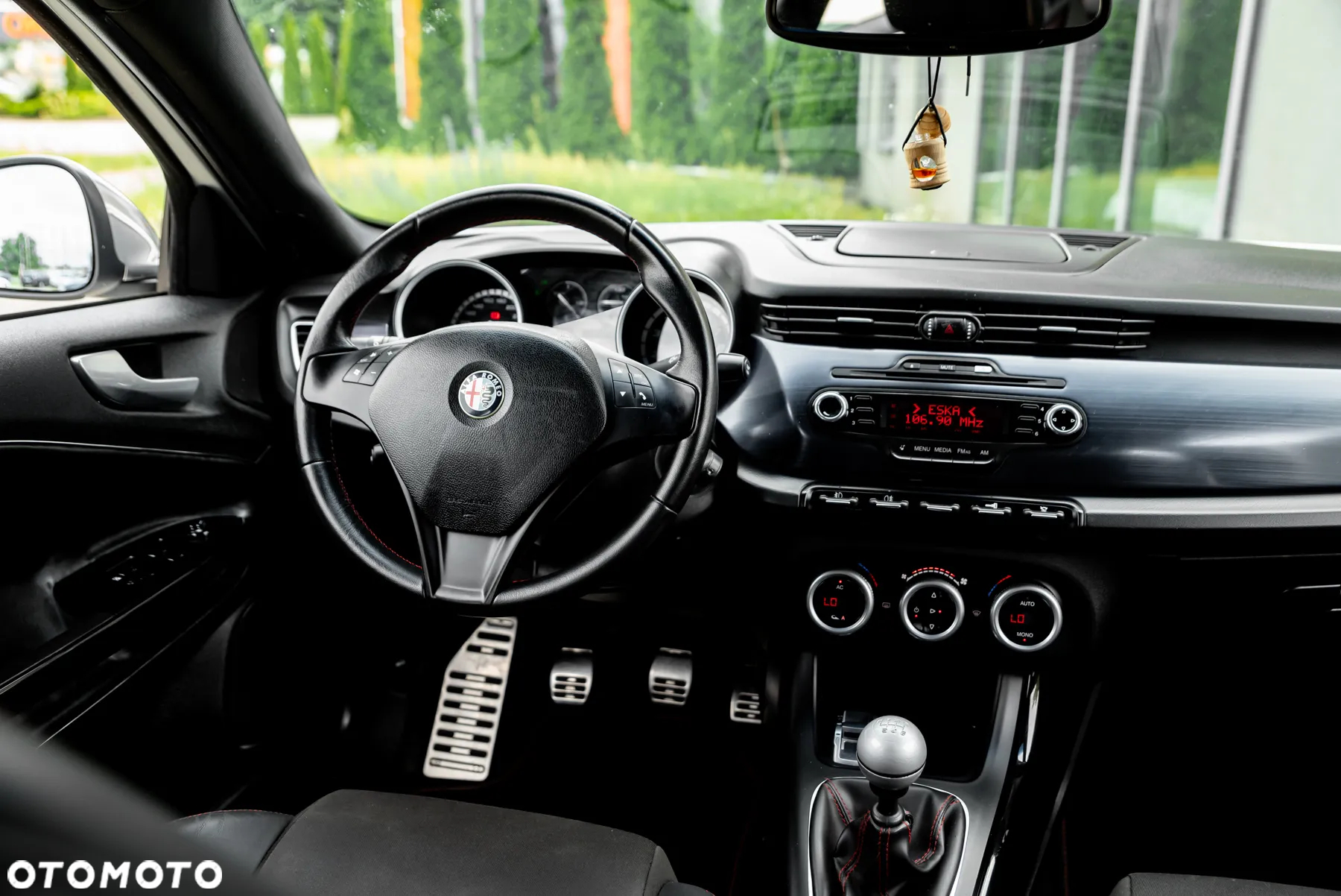 Alfa Romeo Giulietta 1750 TBi Quadrifoglio Verde - 24