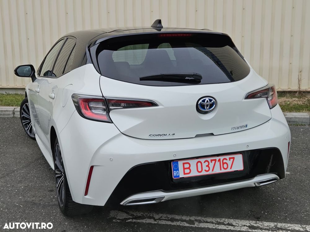 Toyota Corolla 2.0 HSD Exclusive Plus GR Sport Bi-Tone - 18