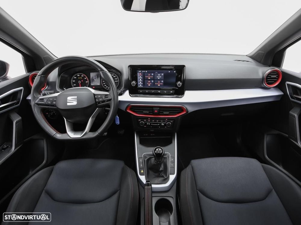 SEAT Arona 1.0 TSI FR - 6
