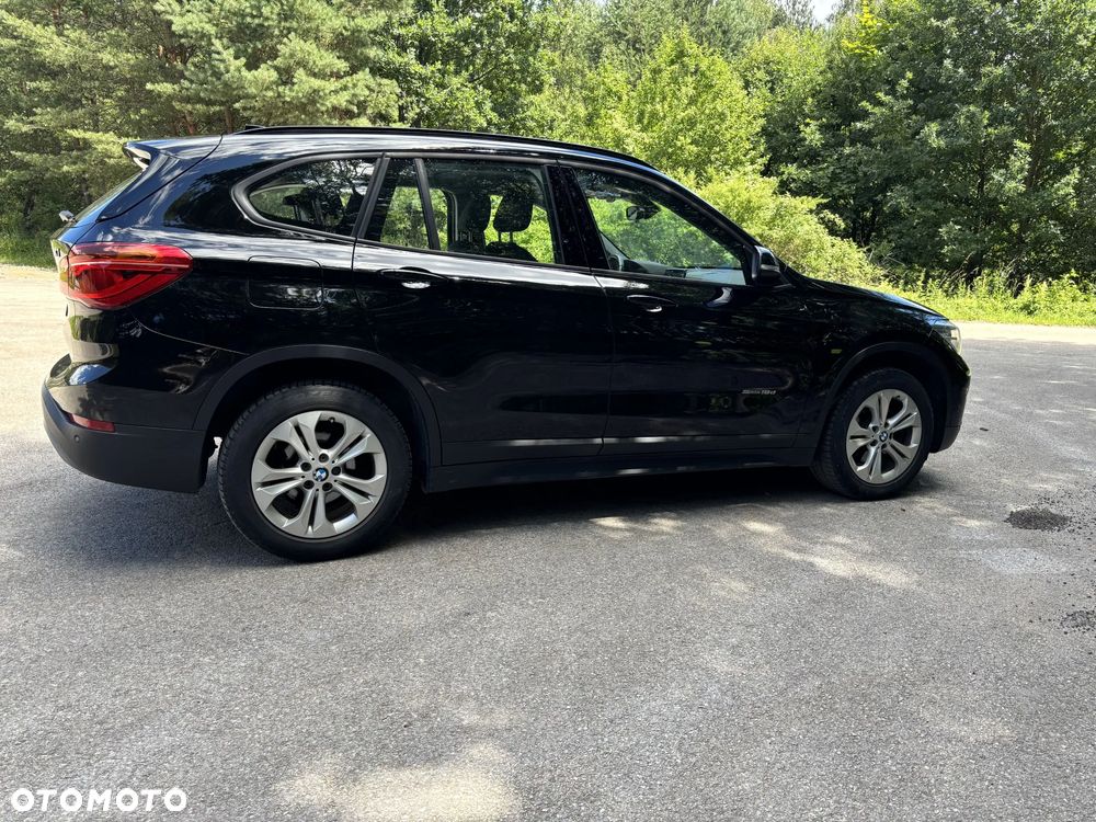 BMW X1 sDrive18d Advantage - 12