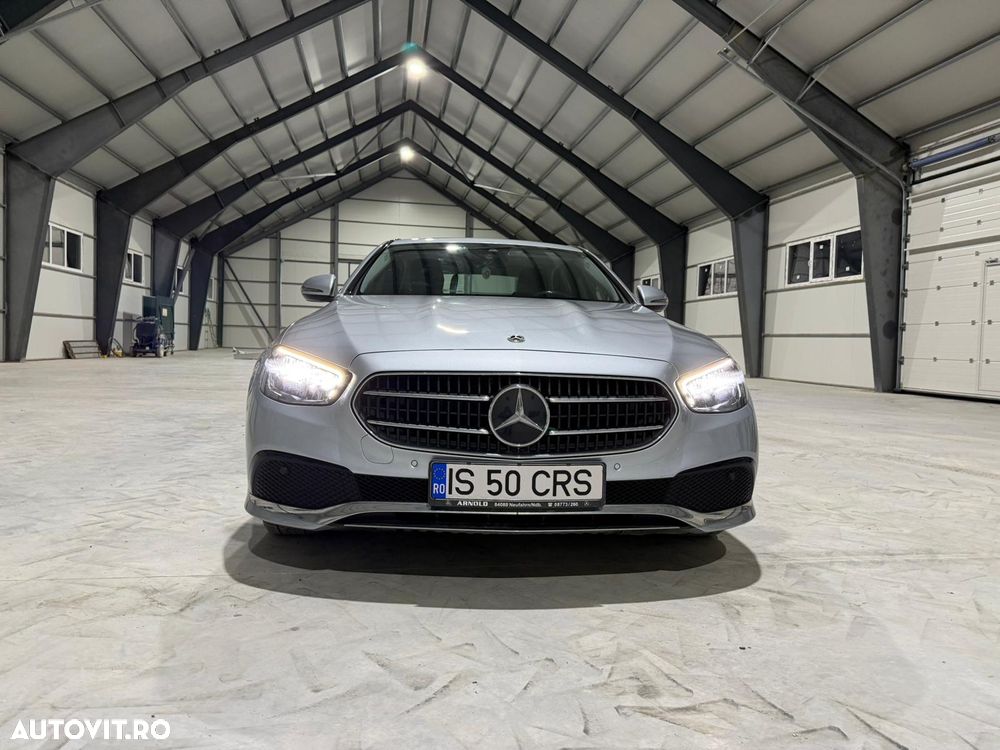 Mercedes-Benz E 220 d 4MATIC 9G-TRONIC Exclusive - 18