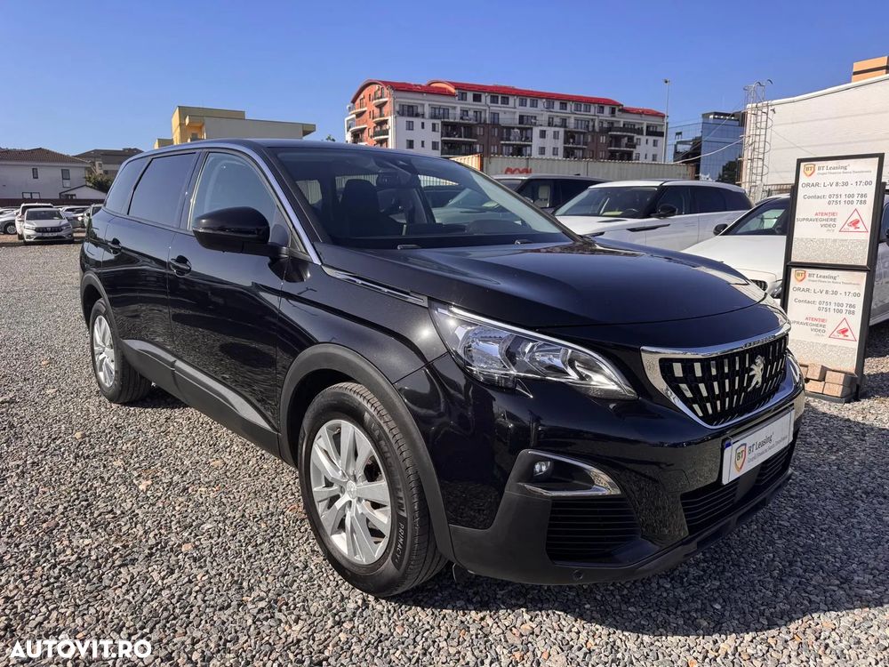 Peugeot 5008 1.2 Puretech Allure Aut. - 1