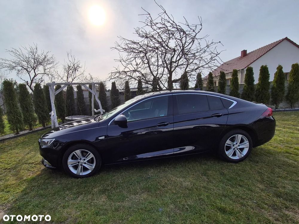 Opel Insignia - 1