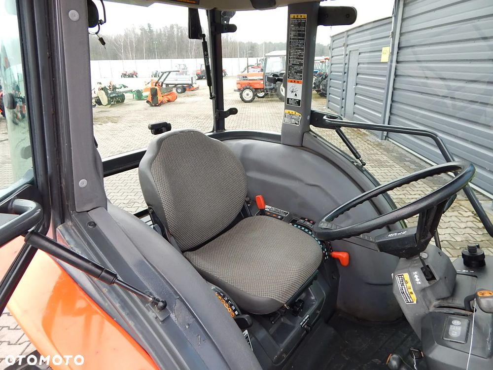 Kubota KL33 - 6