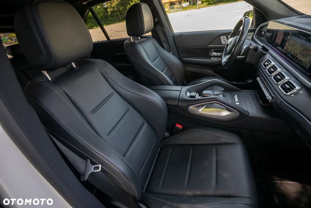 Mercedes-Benz GLE 400 d 4Matic 9G-TRONIC AMG Line - 13