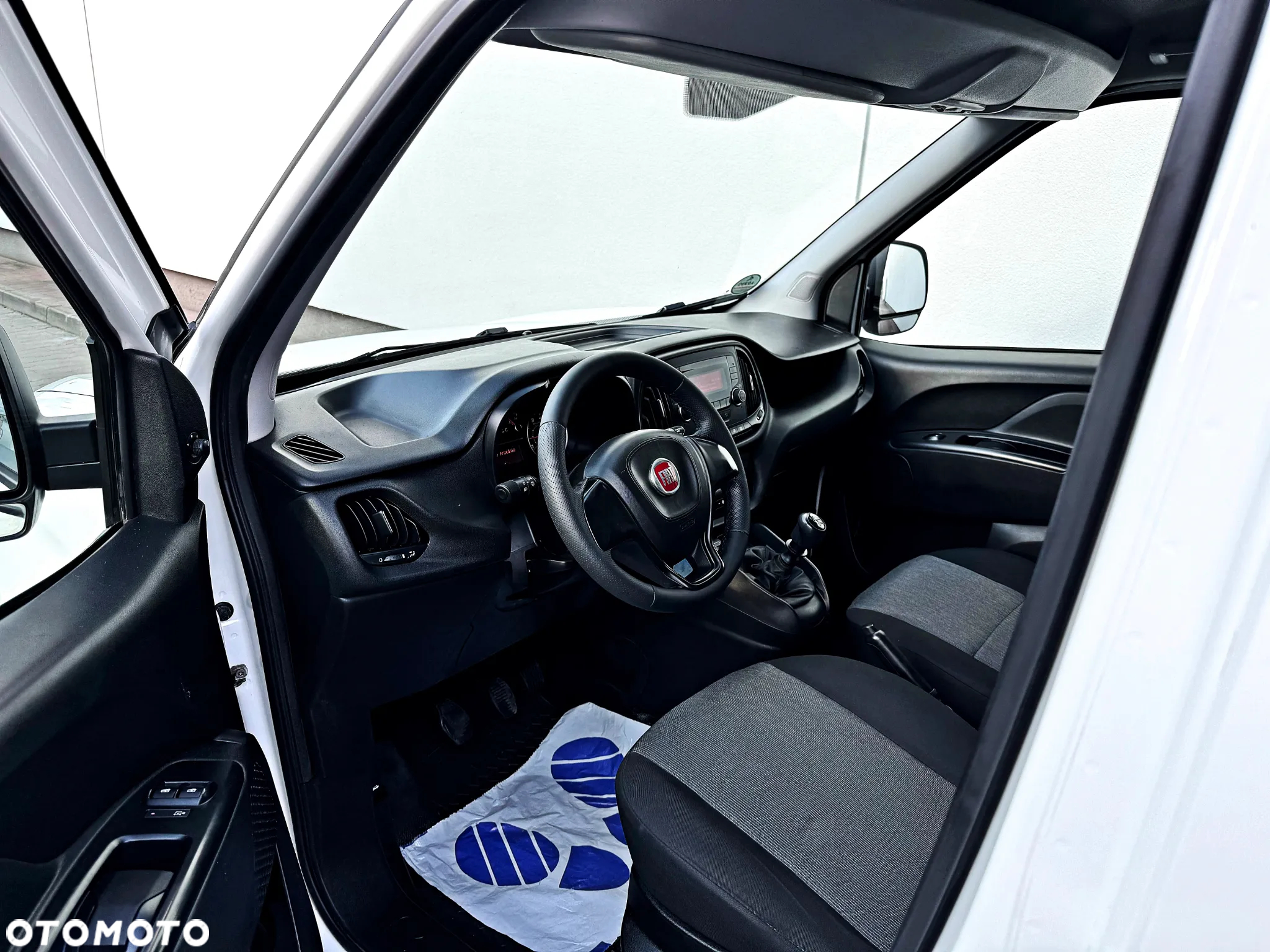 Fiat DOBLO - 11