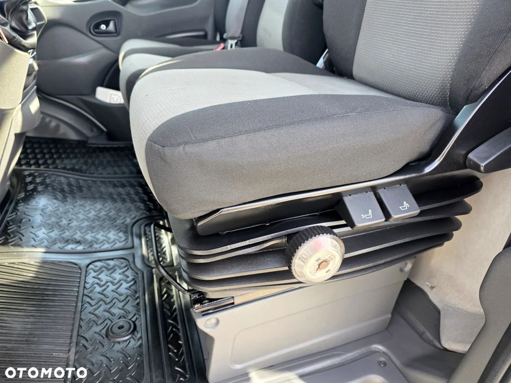 Iveco 35C17 3,0 HPI 170 KONNA SKRZYNIA 4,2M DŁUGA KLIMA WEBASTO BLIŻNIAKI DO 3,5T GWARANCJA - 13