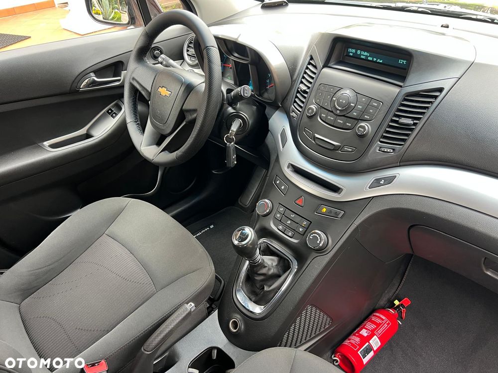 Chevrolet Orlando - 22