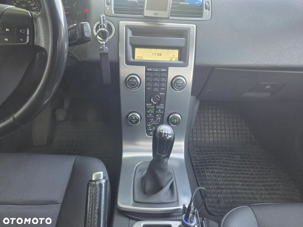 Volvo V50 2.0D Momentum - 17