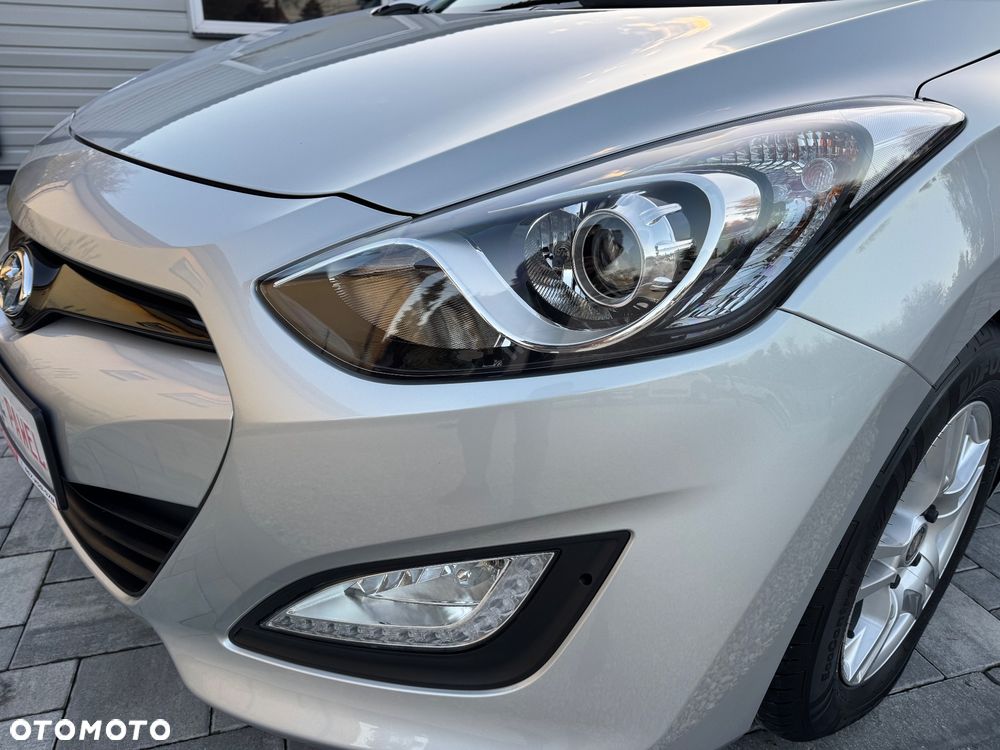 Hyundai i30 - 16