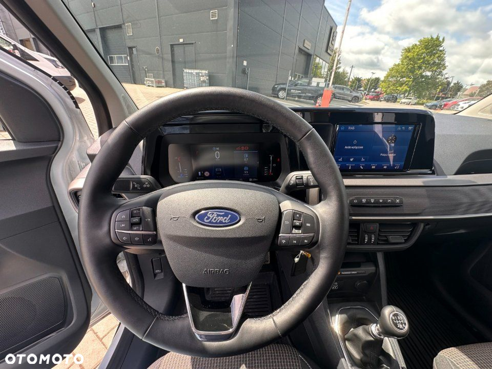 Ford Tourneo Courier - 14