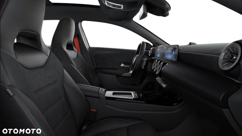 Mercedes-Benz Klasa A 35 AMG 4-Matic 8G-DCT - 8