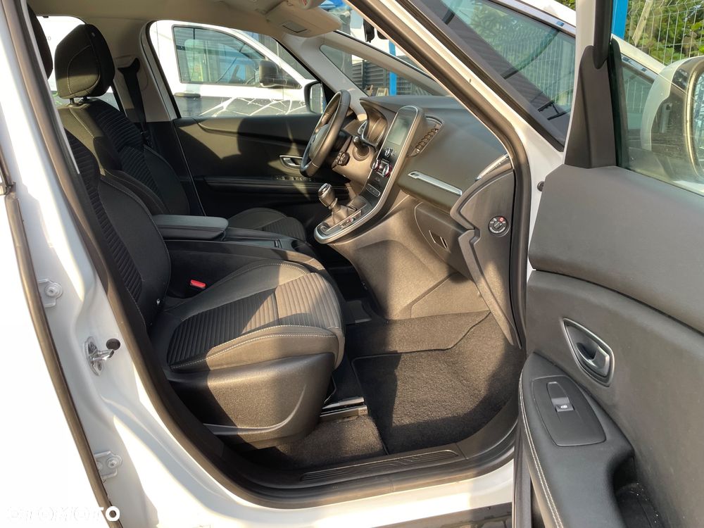 Renault Grand Scenic ENERGY TCe 115 EXPERIENCE - 18