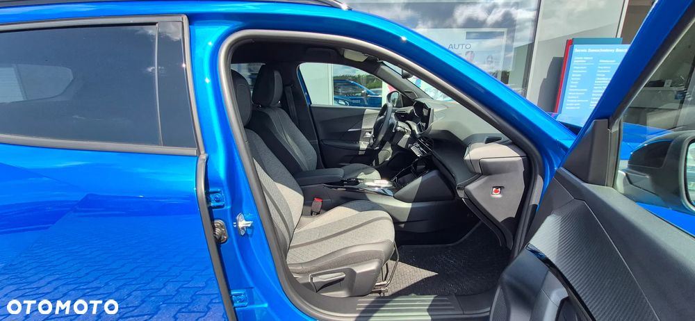 Peugeot 2008 PureTech 130 Allure S&S EAT8 - 24