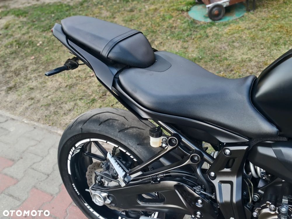 Yamaha MT - 6