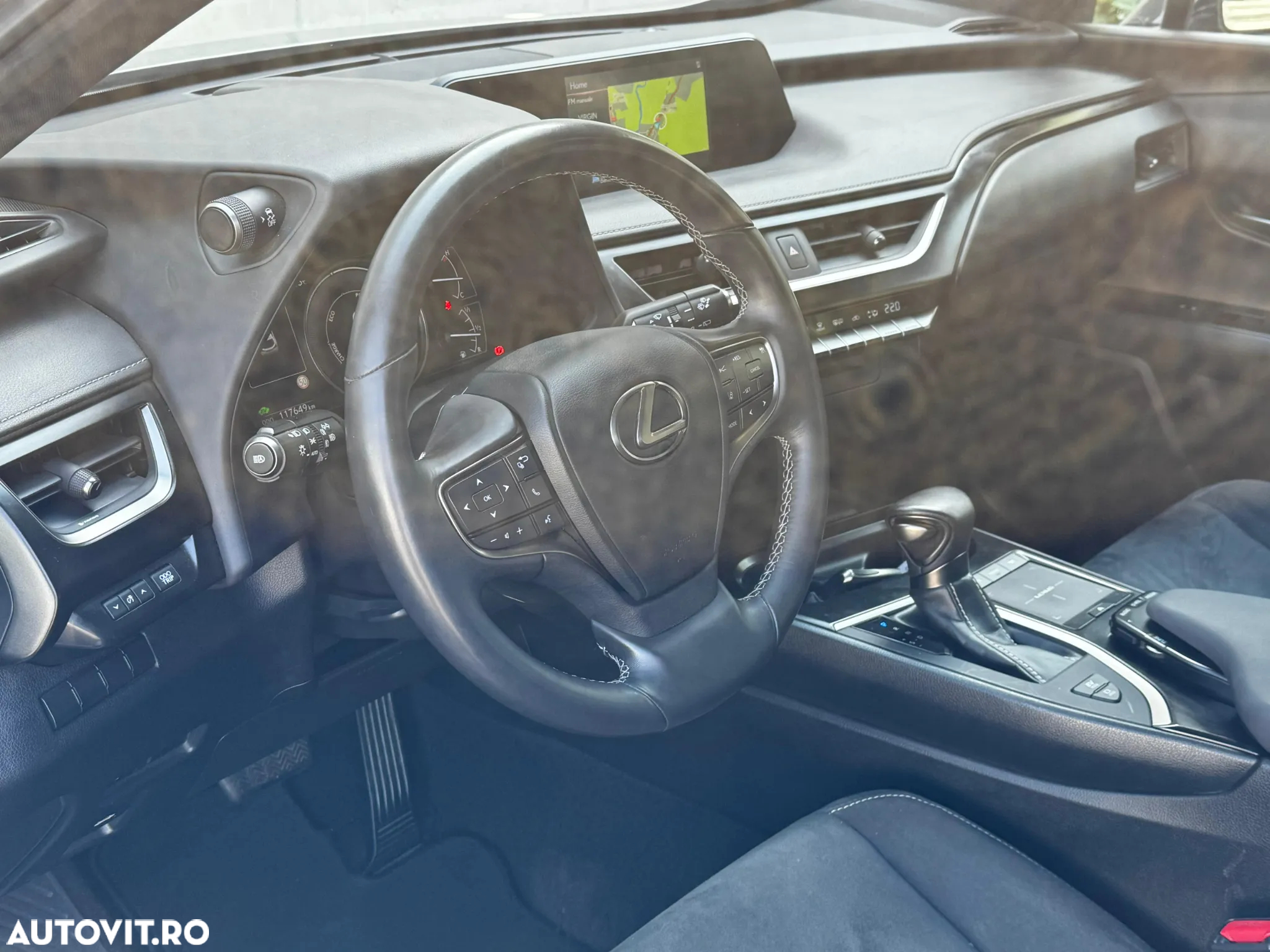 Lexus UX 250h 2.0L HEV 20H- (178 HP) 4X2 CVT Business - 9