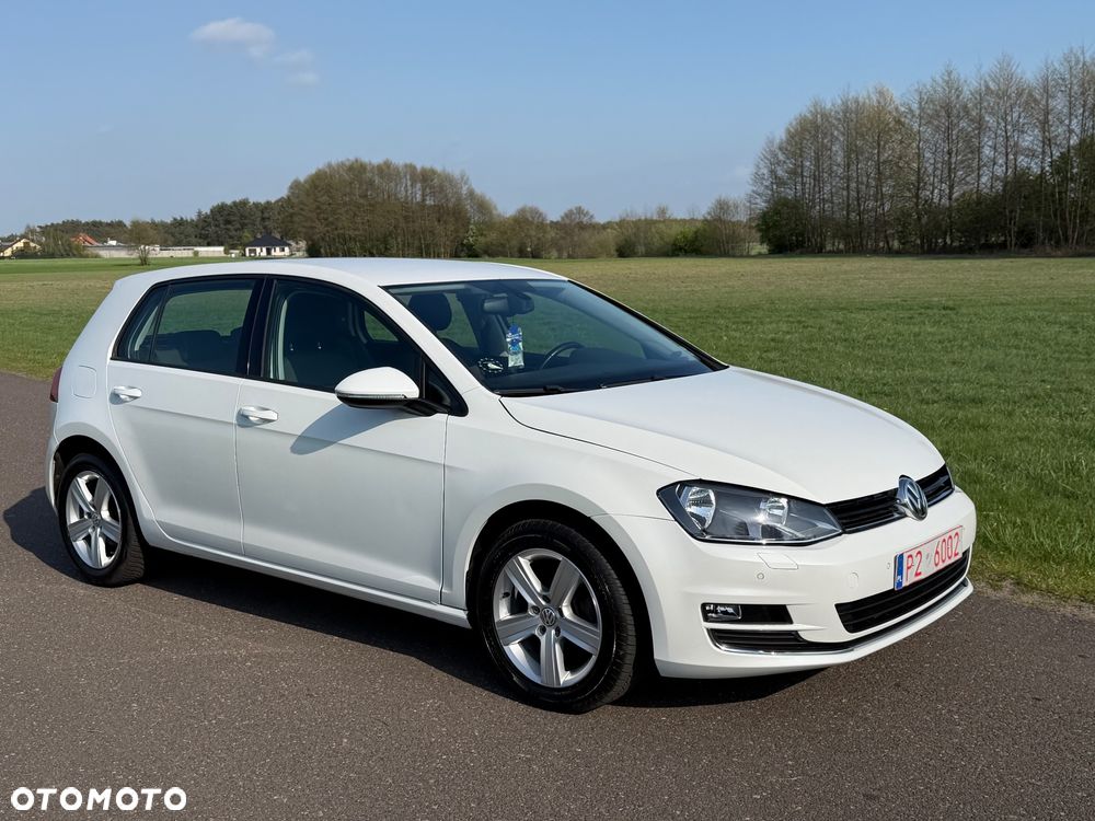 Volkswagen Golf 1.6 TDI DPF Highline - 1