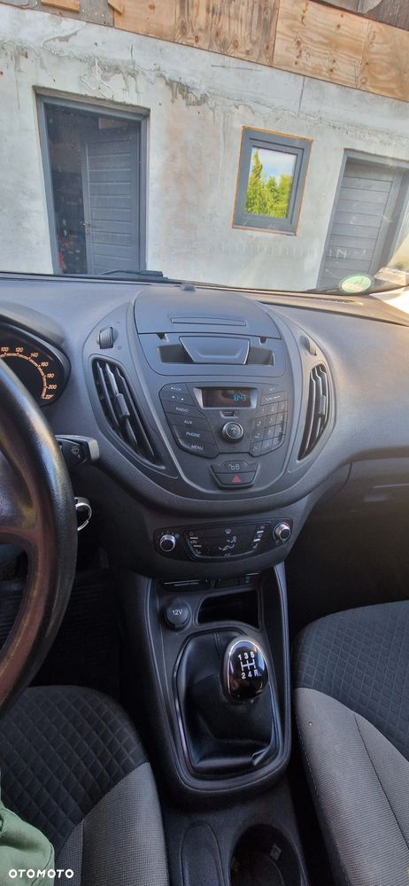 Ford Tourneo Courier 1.5 TDCi Ambiente - 15