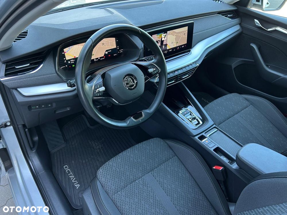 Skoda Octavia 2.0 TSI 4x4 Style DSG - 7